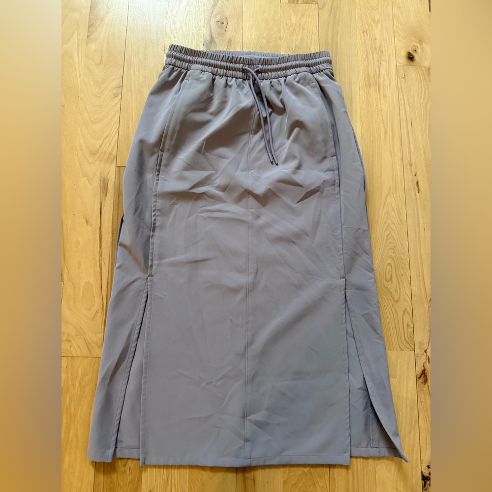 Athleta Stride Midi Skirt Starlilly Violet Gray Purple Lavender Slits Size XS